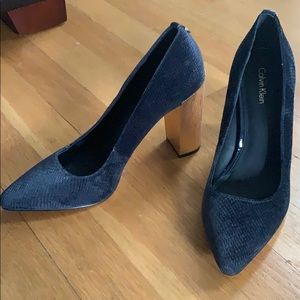 Calvin Klein gold heeled shoes